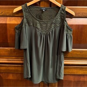 AUW Womens Olive Green Cold Shoulder Blouse Small